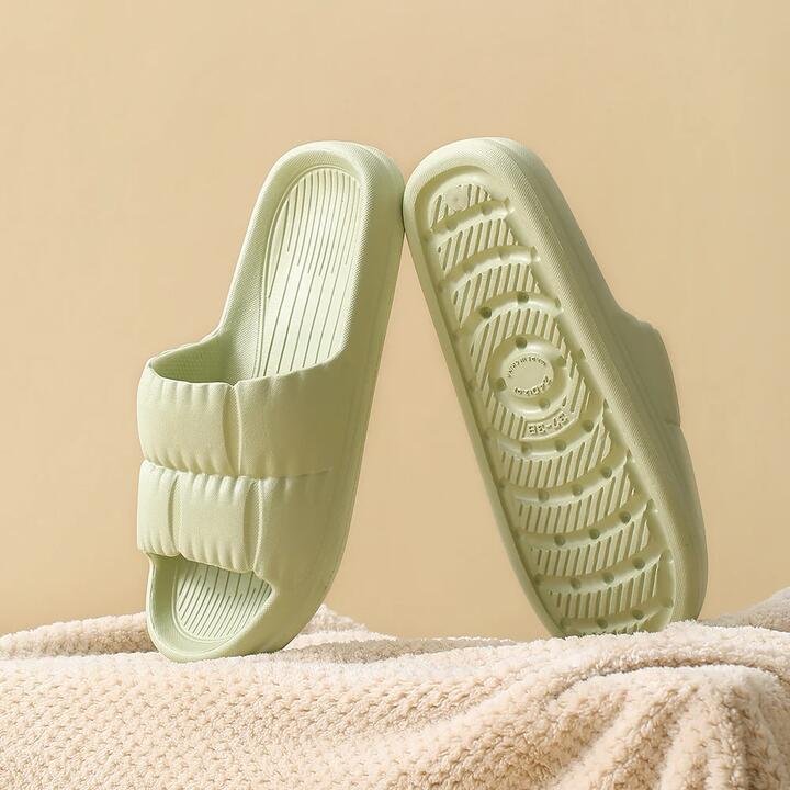 Fasola Lightweight Bathroom Slippers, Green, Size 39/40, One Pair