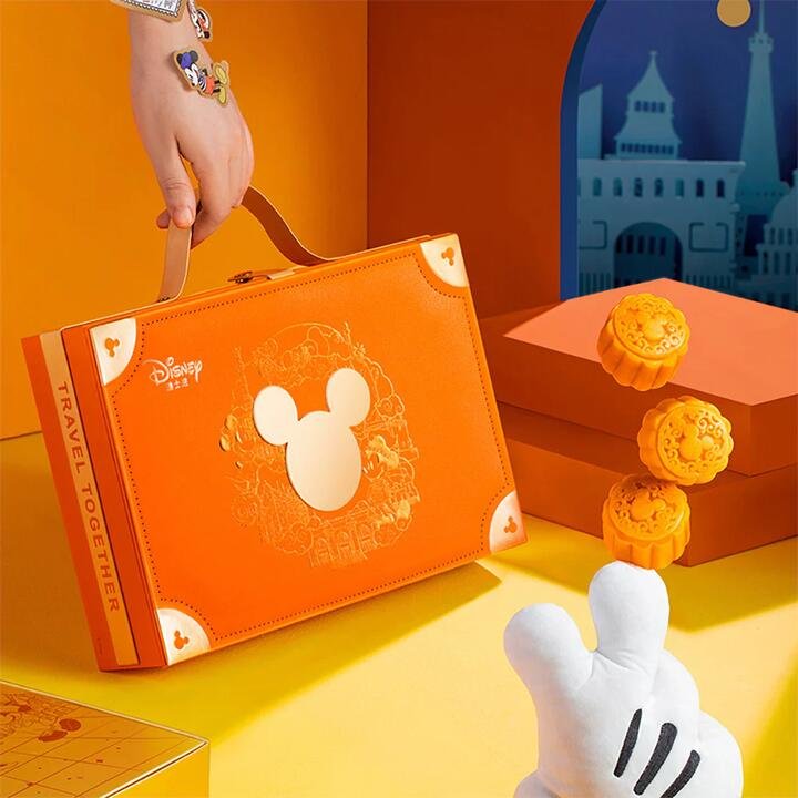 Disney Happy Journey Mooncake Gift Box - 8 Pieces, 480g