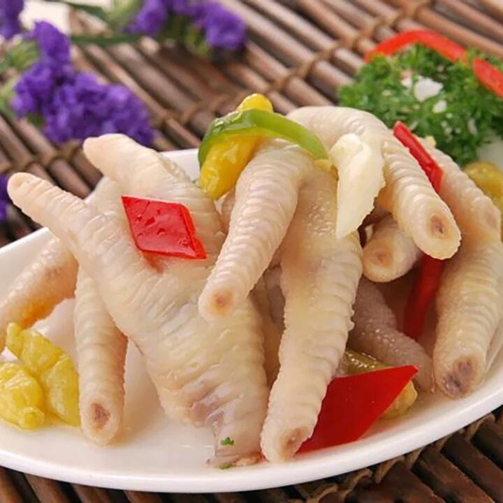 Huayun Spicy Chicken Feet - 50g