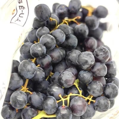 American Seedless Black Grapes 1kg